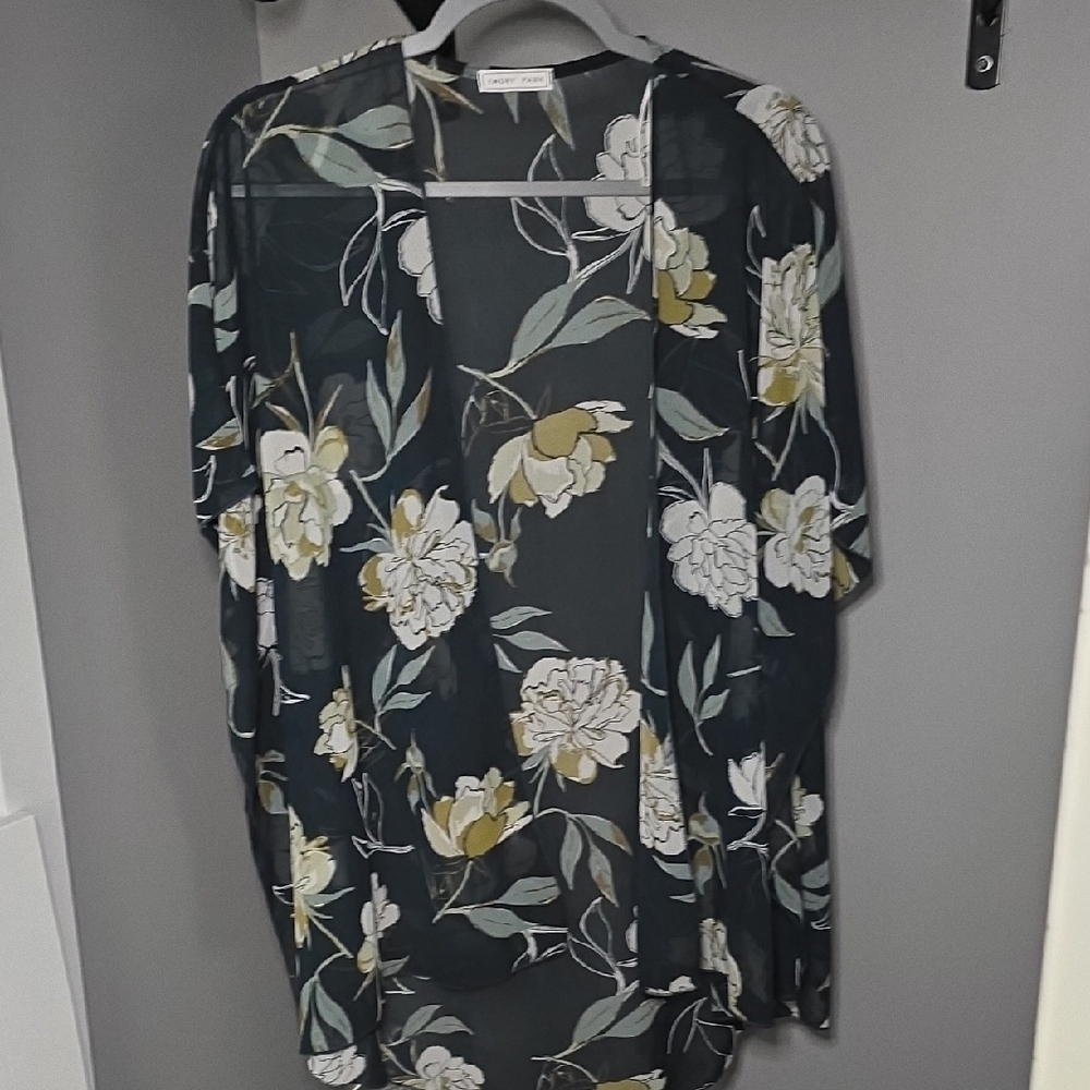 Emory Park Blue Floral Kimono